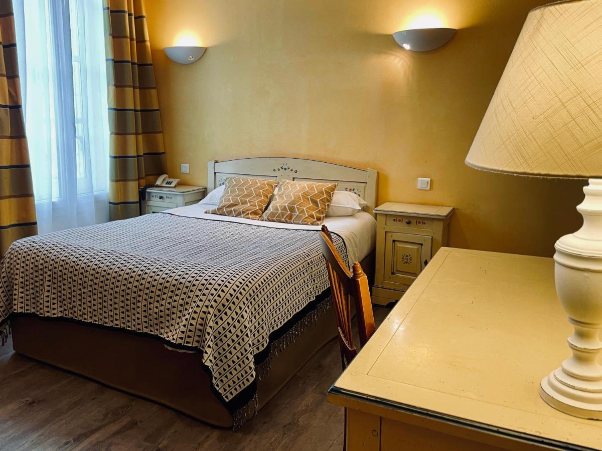 Logis De La Tete Noire Hotel Autun Buitenkant foto